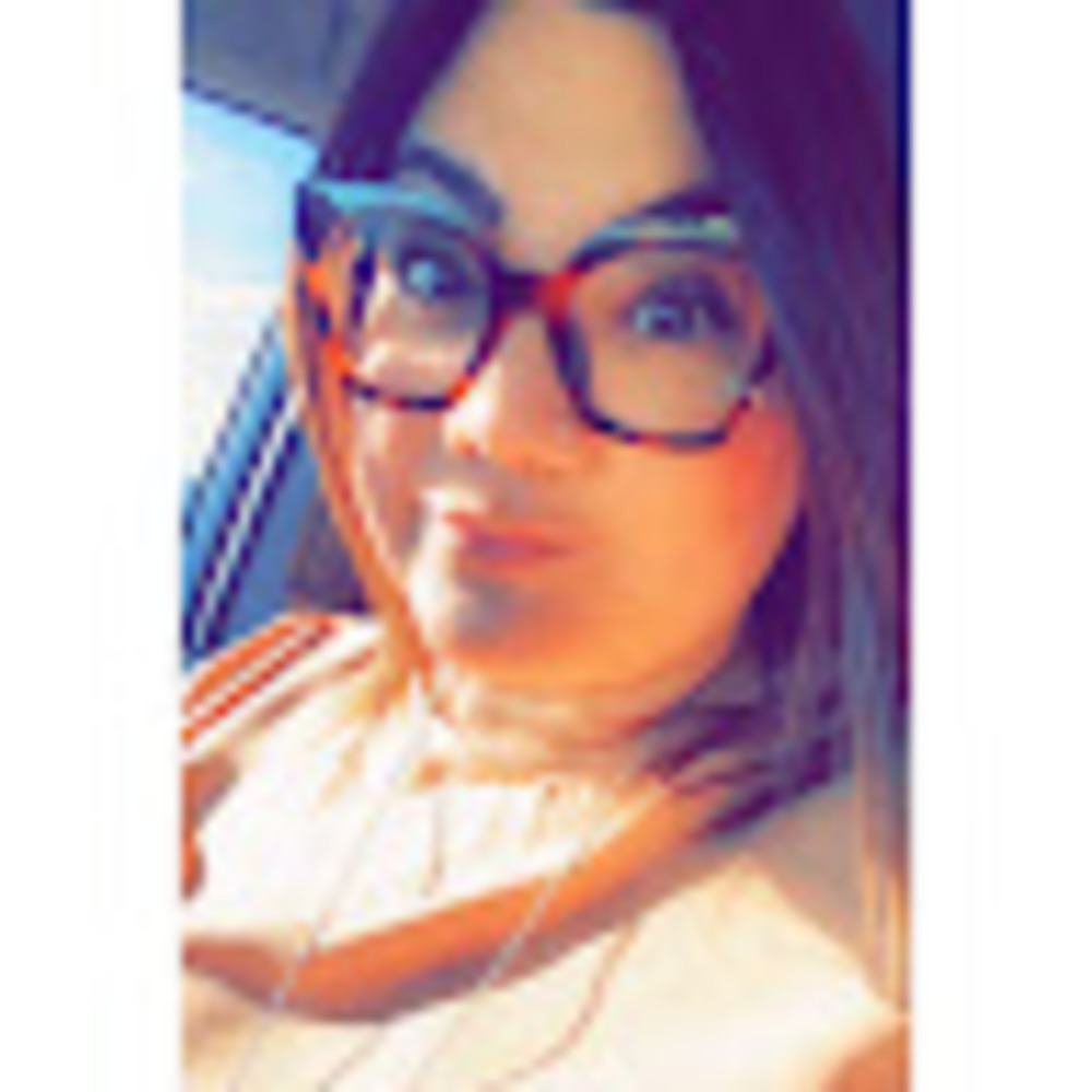 Meet your Posher, Sheila lissette